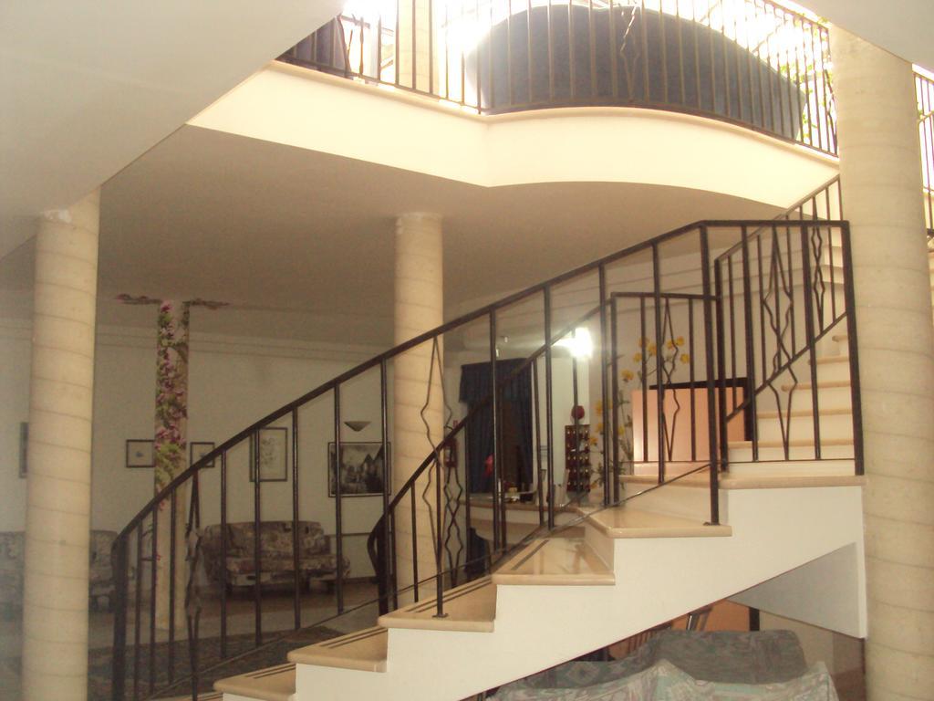 Hotel Piccolo Paradiso Di Роди Гарганико Екстериор снимка
